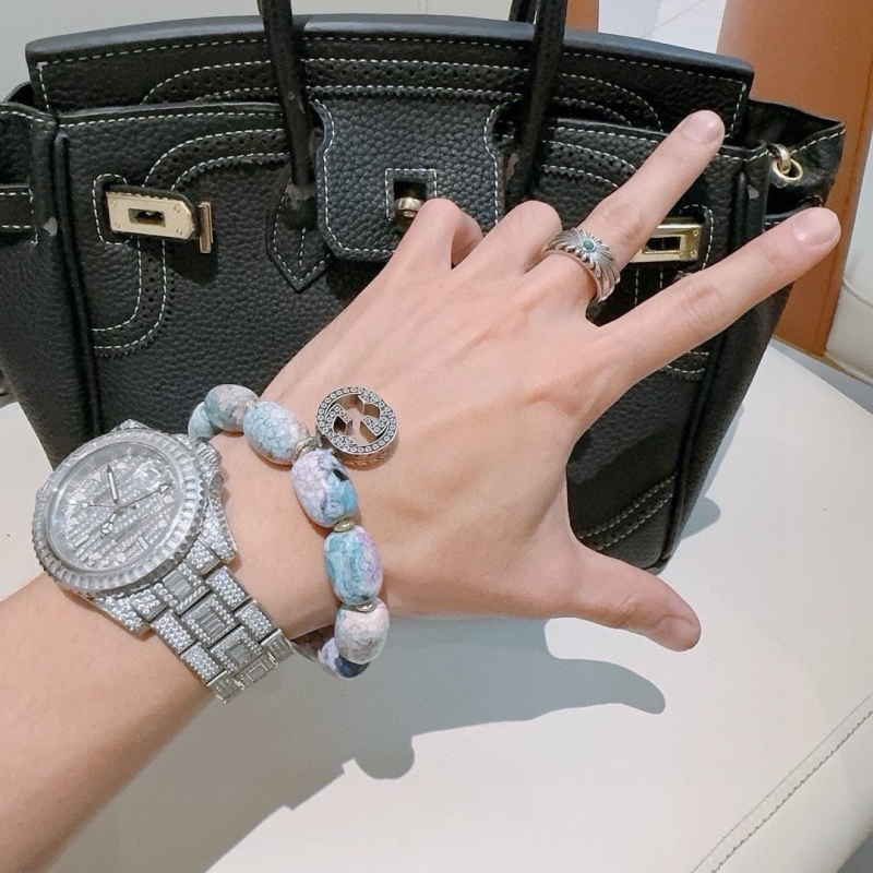 Gvc*1 bracelets